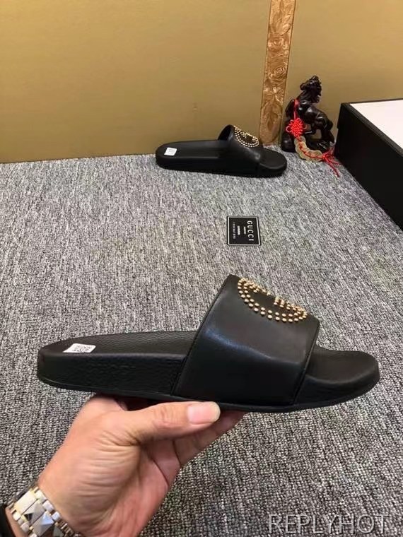 구찌 2022 GG스터드 슬라이드 샌들