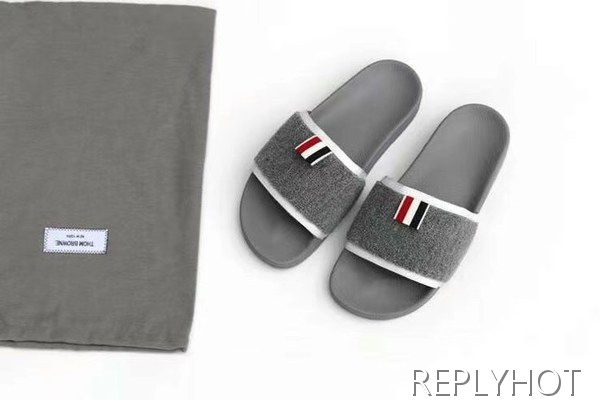 톰브라운 2022 그레이  화이트  파이핑 울  비치 샌들 슬라이드