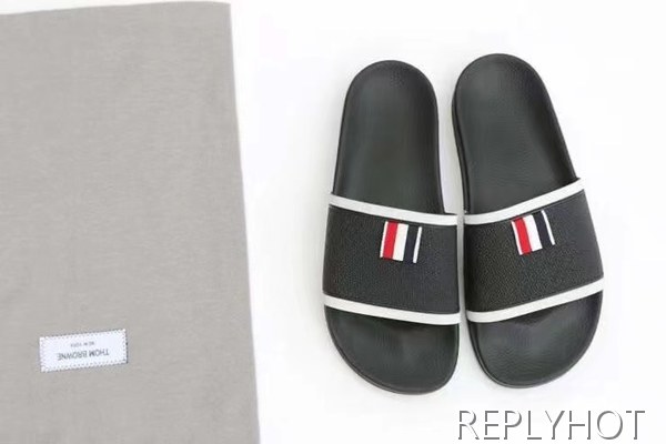 톰브라운 2022 블랙 화이트 파이핑 테이프 비치 샌들 슬라이드