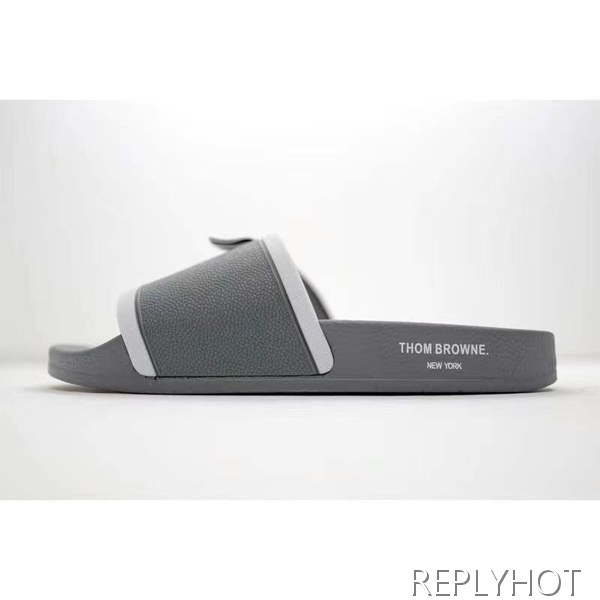 톰브라운 2021 테이프 파이핑 슬라이드 샌들