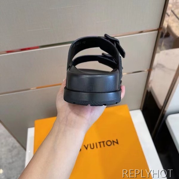 루이비통 2021 LV트레이너 뮬 샌들