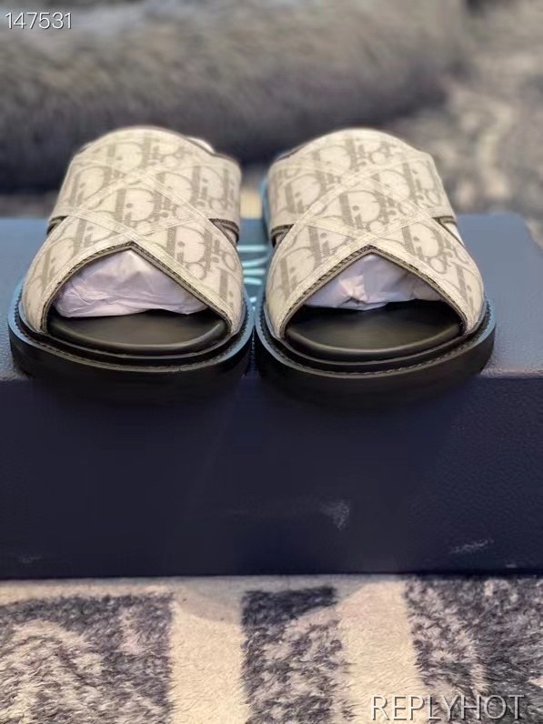 디올 2021 x 스트랩 오블리크 샌들