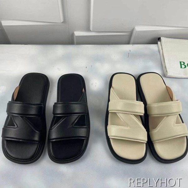 보테가베네타 2021 스트랩 샌들