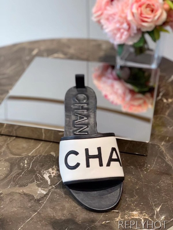 샤넬 이니셜 슬리퍼 3컬러