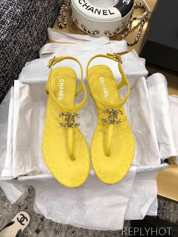 샤넬 cc로고 샌들 옐로우