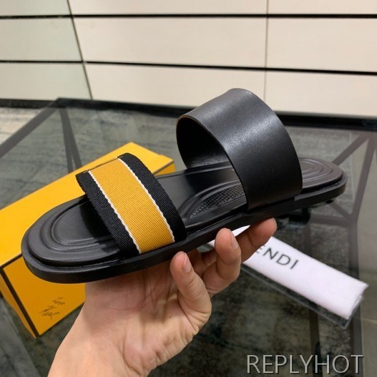 Fendi 2020 Mens Leather & Knit Slipper