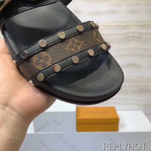 루이비통 2020 스터드 브라운모노그램 선베스 샌들