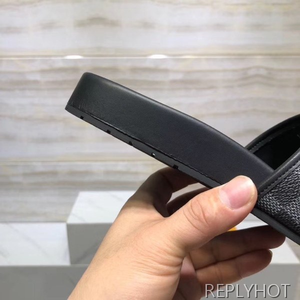 루이비통 2020 다미에 그라데이션로고프린팅 비치샌들