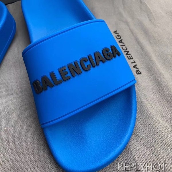 발렌시아가 2020 3d엠보로고 비치샌들 블루컬러