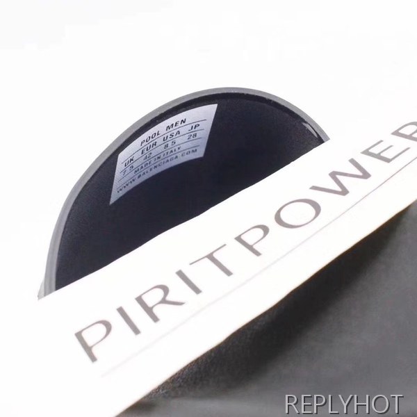 발렌시아가 2020 엠보로고 비치샌들 블랙&레드