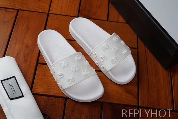 구찌 2020 시마엠보로고 화이트비치샌들