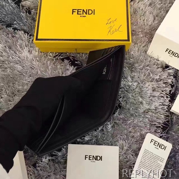 펜디 카푸스킨 반지갑 D55016