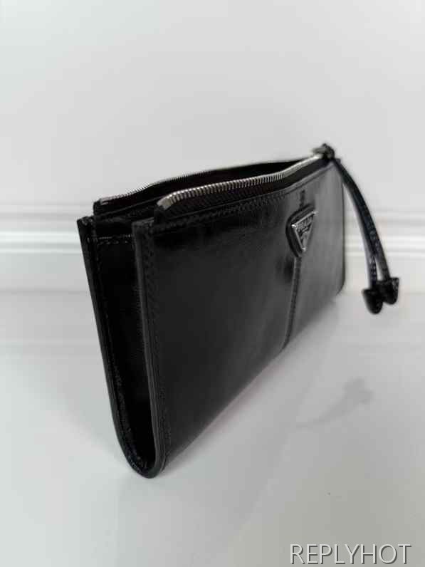 프라다 2025 2ML059 2CX7 F0002  반지갑 지갑