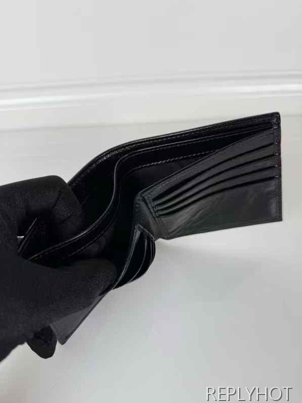 프라다 2025 2MO513 2CX7 F0002  반지갑 지갑