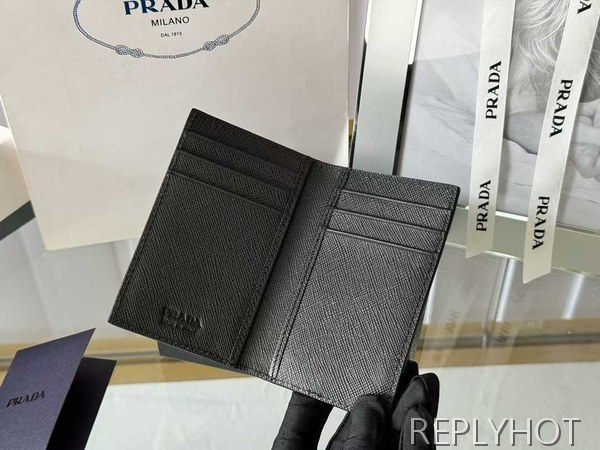 프라다 2025 로고 와펜 블랙 컬러 오거나이저 지갑