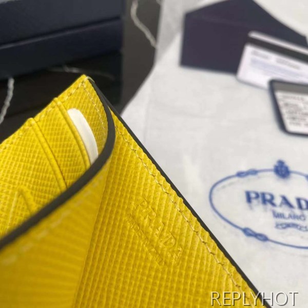 프라다 2023 사피아노 트라이앵글 로고 카드 지갑