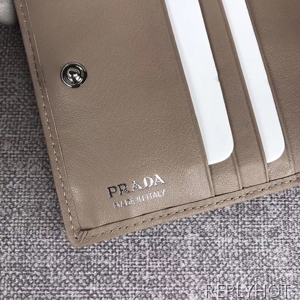 Prada 프라다 다이어그램 퀼팅 반지갑 1MV204 prada 여자지갑 5022