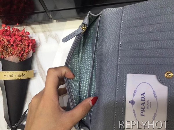 Prada 프라다 여성용 메탈로고 장지갑 그레이,베이지,딥그린,네이비