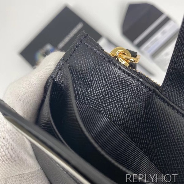 Prada 프라다 사피아노 Saffiano Ladies Card Purse, 1MC038