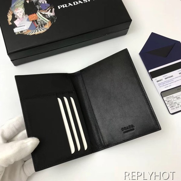 Prada 프라다 사피아노 Saffiano Passport Case , 2MV017