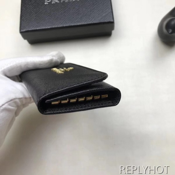 Prada 프라다 남여공용 사피아노 메탈로고 키월렛