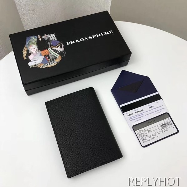 Prada 프라다 사피아노 Saffiano Passport Case , 2MV017