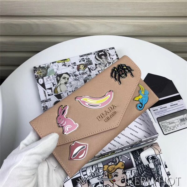 프라다 여성용 장지갑 1MF012 신상