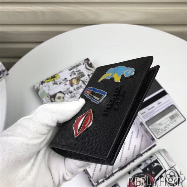 프라다 여성용 지갑 1MV204 신상