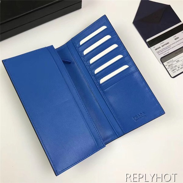 프라다  장지갑 ML836 신상