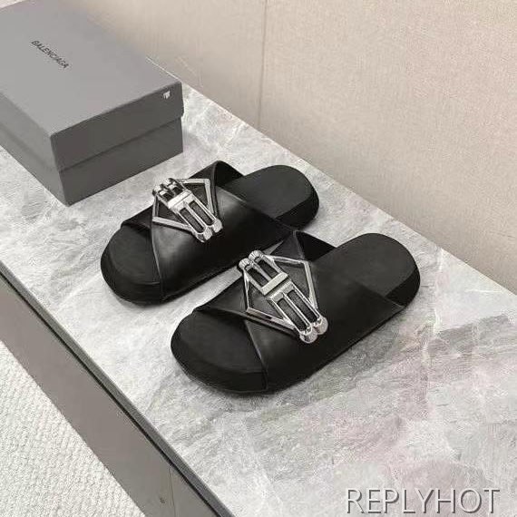 발렌시아가 2025 BB로고 와펜 슬리퍼 샌들 뮬