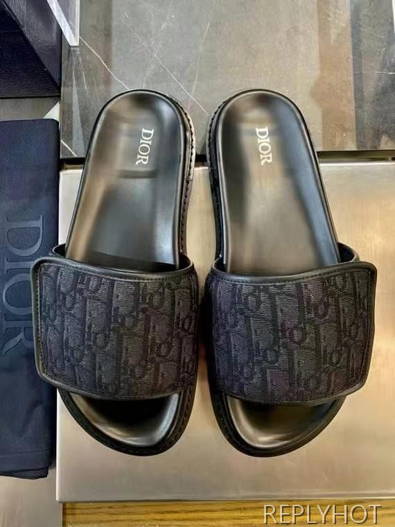 디올 2025 아쿠아 샌들 뮬 슬라이드 슬리퍼