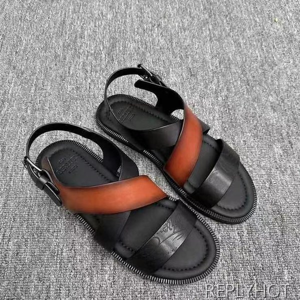 벨루티 2025  시프노스 패턴 가죽 샌들  신발