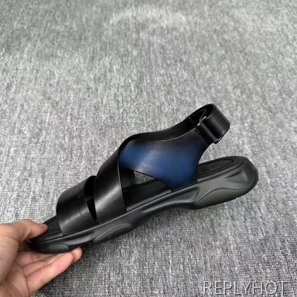 벨루티 2025  쉐도우 레더 샌들  신발