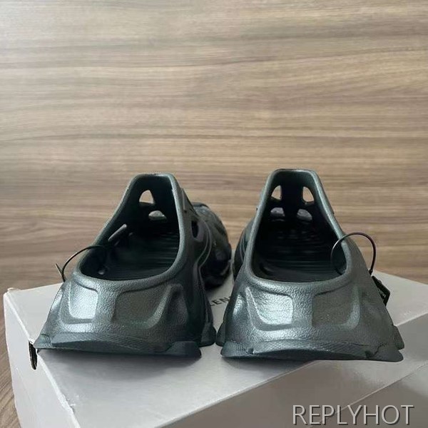 발렌시아가 2024 HD 컷아웃 슬라이드 뮬 샌들 슬리퍼