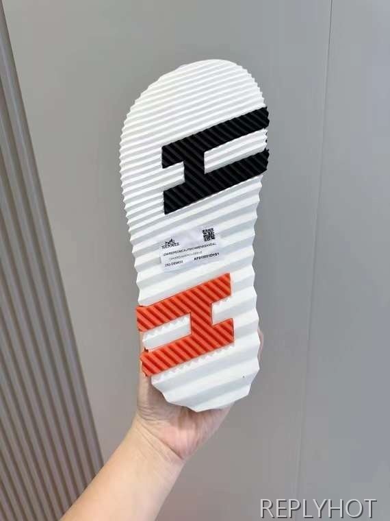 에르메스 2024 INFRA 인프라 레더 슬라이드 샌들 뮬 슬리퍼