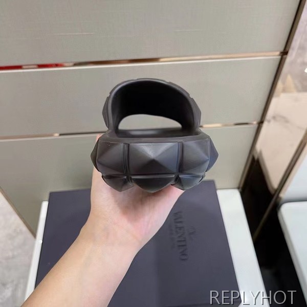 발렌티노 2022 ROMAN STUD TURTLE 슬라이드 뮬 샌들 슬리퍼