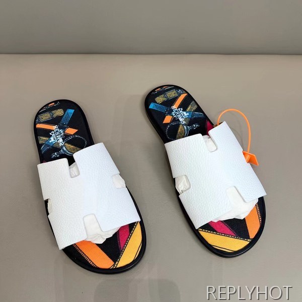 에르메스 2022 멀티패턴 화이트 이즈미르 샌들