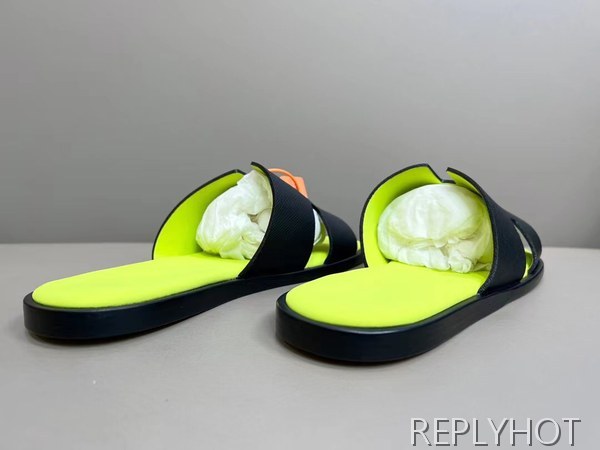 에르메스 2022 투톤 네온그린 블랙 이즈미르 샌들
