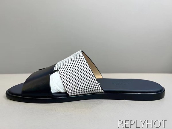 에르메스 2022 투톤 캔버스 블랙 이즈미르 샌들