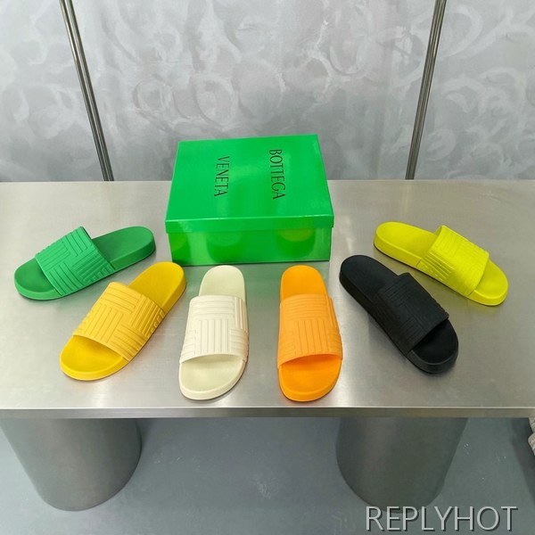 보테가베네타 2022 빅 인트레치아토 스트라이프 샌들