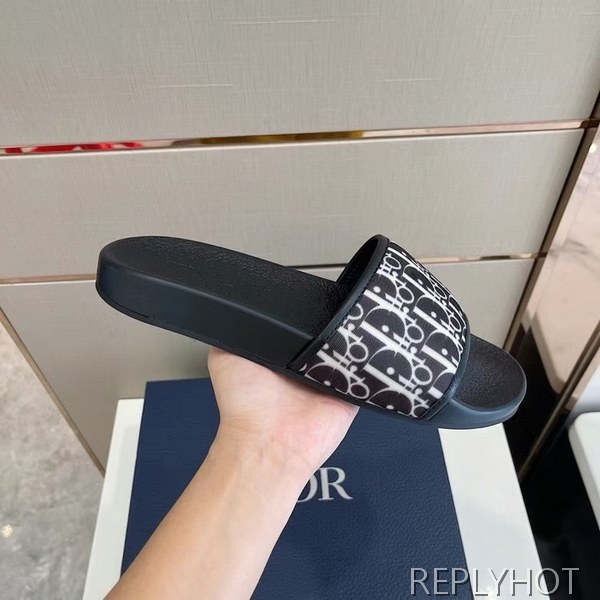 디올 2022 오블리크 비치 샌들