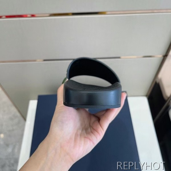 디올 2022 오블리크 비치 샌들