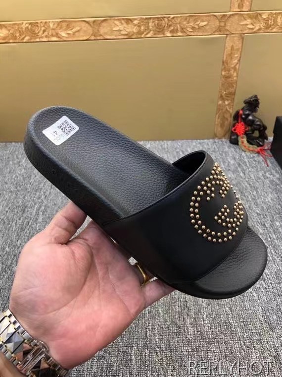 구찌 2022 GG스터드 슬라이드 샌들