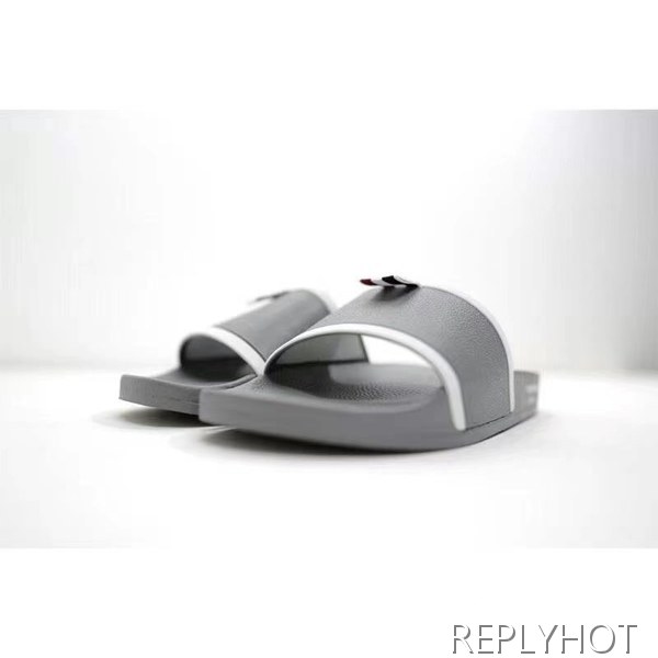 톰브라운 2021 테이프 파이핑 슬라이드 샌들