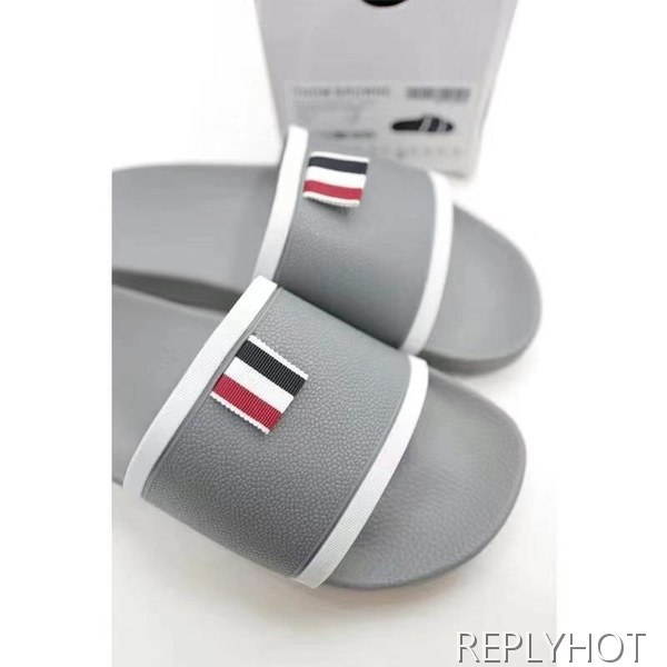 톰브라운 2021 테이프 파이핑 슬라이드 샌들