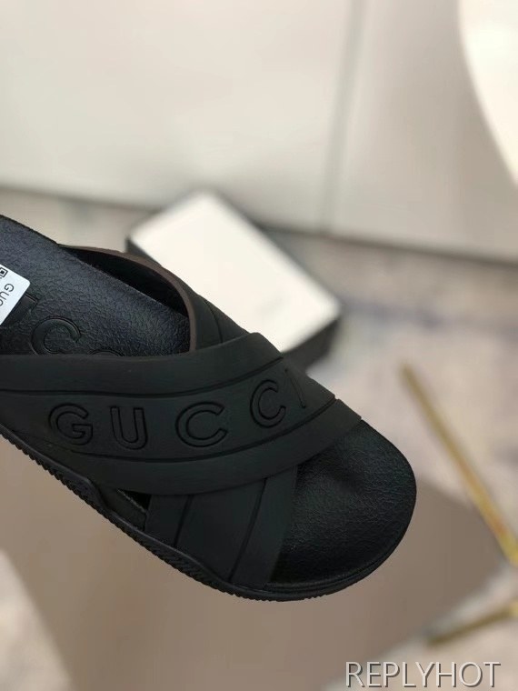 구찌 2021 X 로고 스트랩 샌들