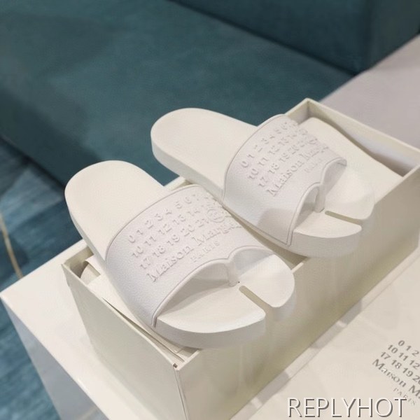 마르지엘라 2021 타비 슬리퍼