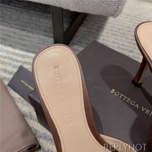 보테가베네타 슬리퍼 BV00150-2 2020/신상 (255사이즈 주문제작)