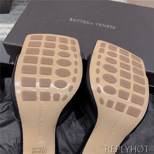 보테가베네타 슬리퍼 BV00150-1 2020/신상 (255사이즈 주문제작)