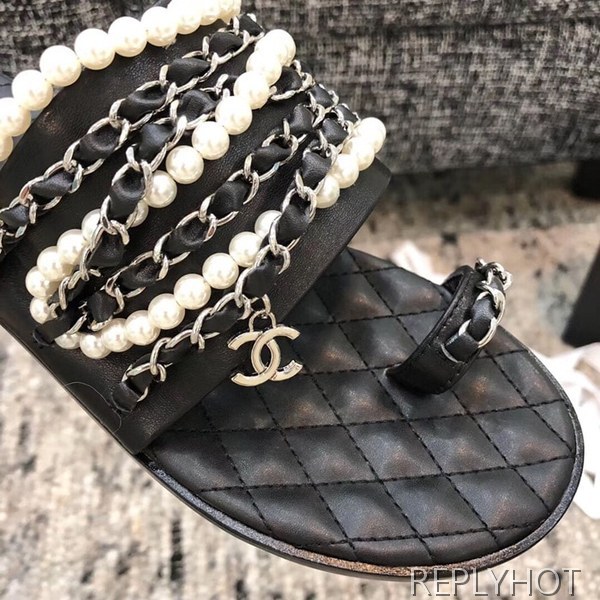 19 샤넬 체인 슬리퍼 블랙